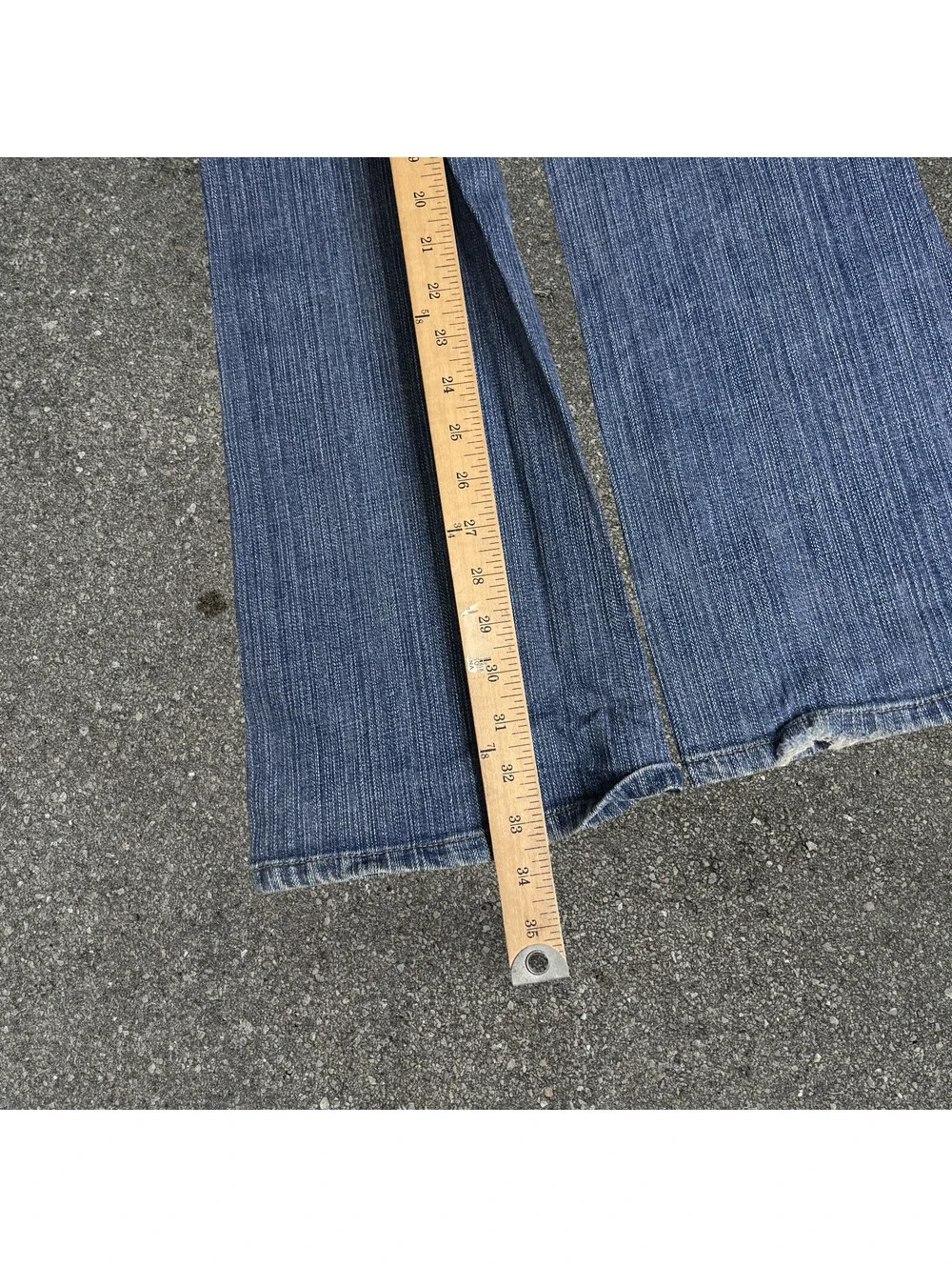 Vintage DKNY Flared Leg Denim Jeans Embroidered Pockets Size 0